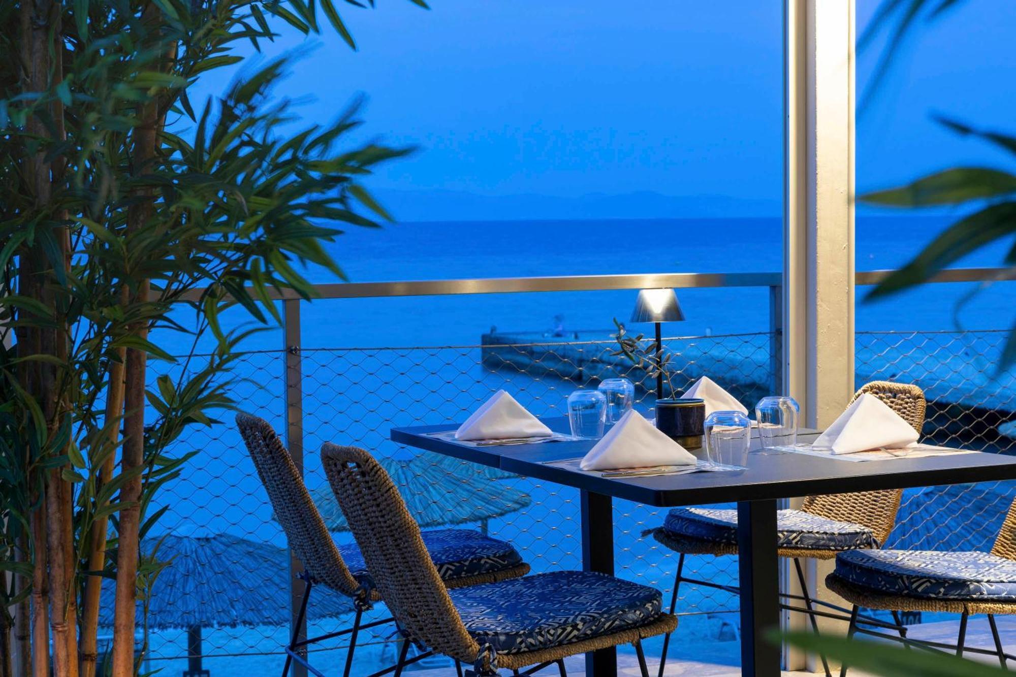 โรงแรม แอมมอน เซอุส Kallithea  ภายนอก รูปภาพ