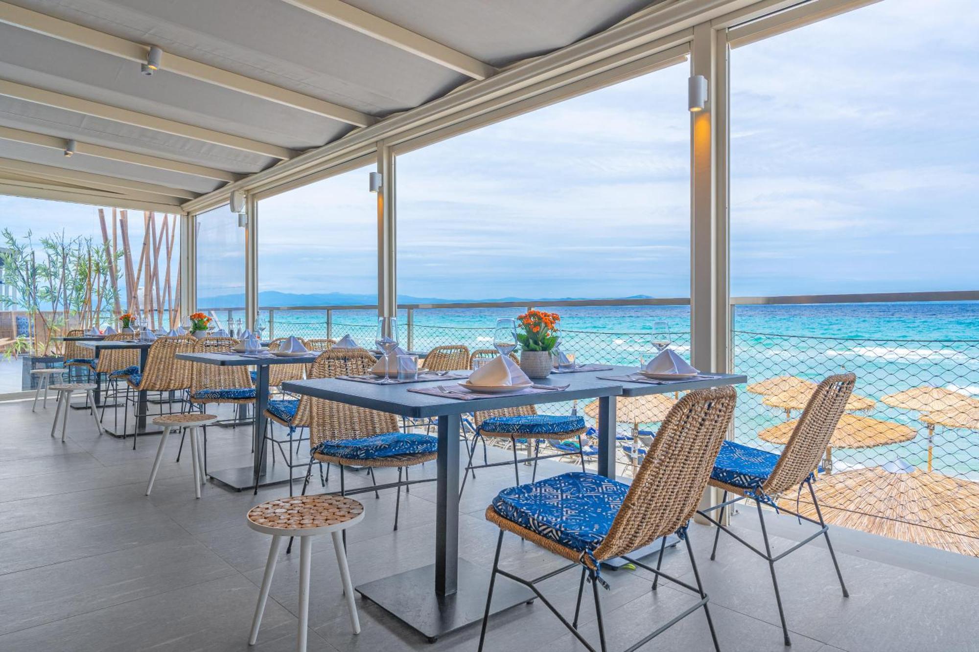 โรงแรม แอมมอน เซอุส Kallithea  ภายนอก รูปภาพ