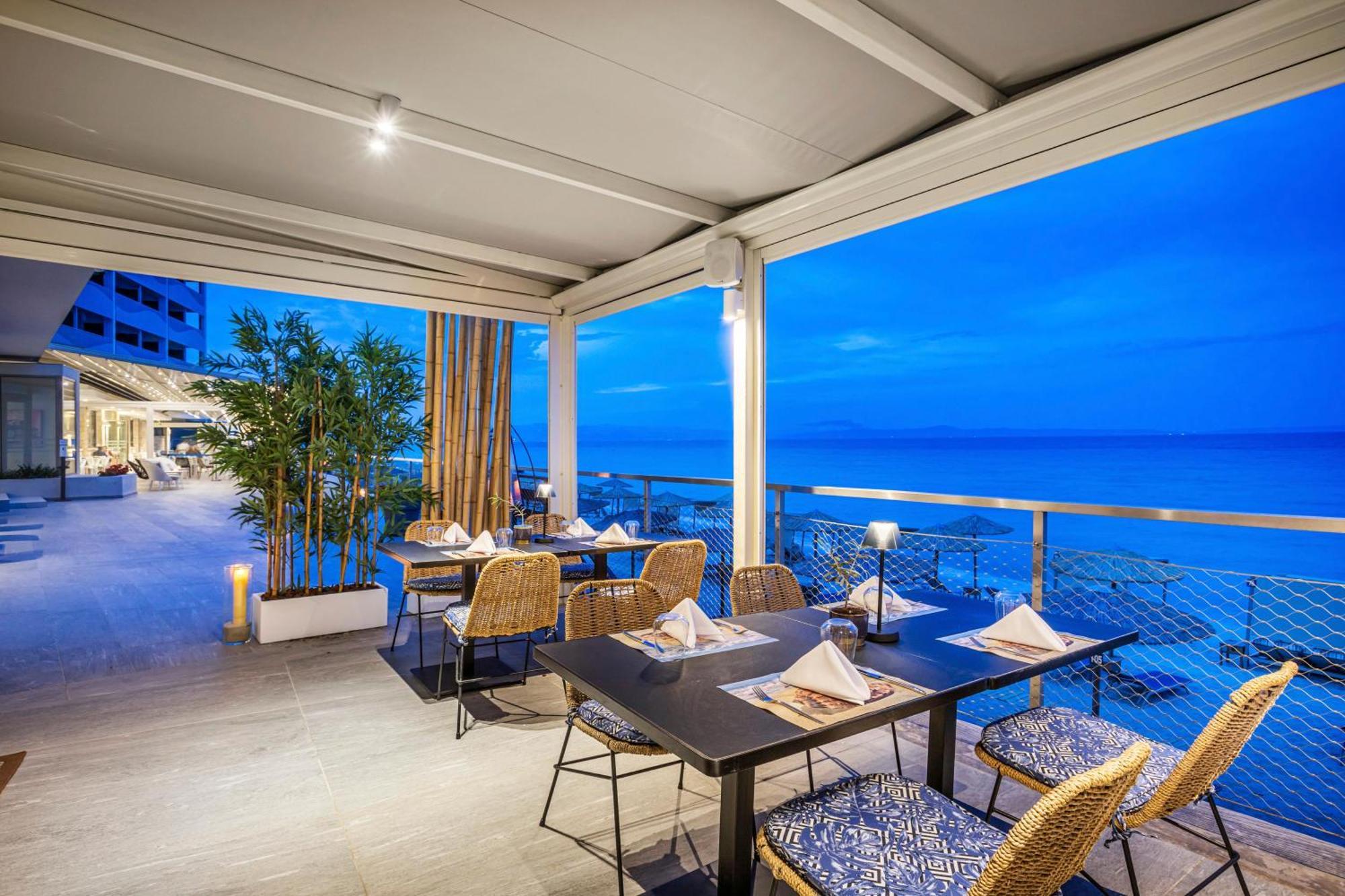 โรงแรม แอมมอน เซอุส Kallithea  ภายนอก รูปภาพ